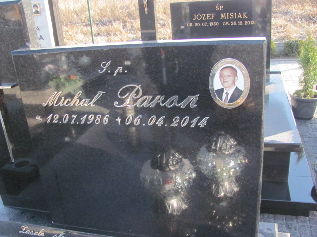 Michał Paroń 1986 Wieluń - Grobonet - Wyszukiwarka osób pochowanych
