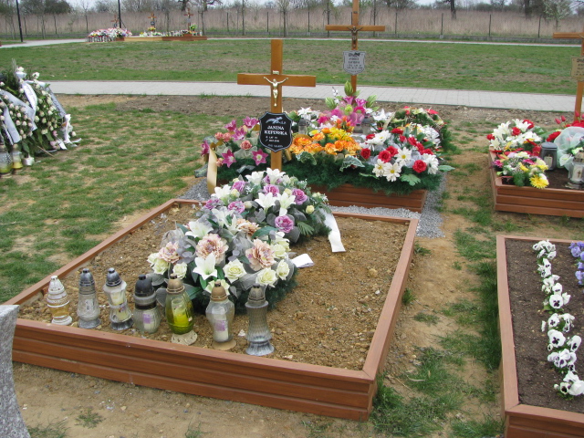 Janina Kępińska 1944 Wieluń - Grobonet - Wyszukiwarka osób pochowanych